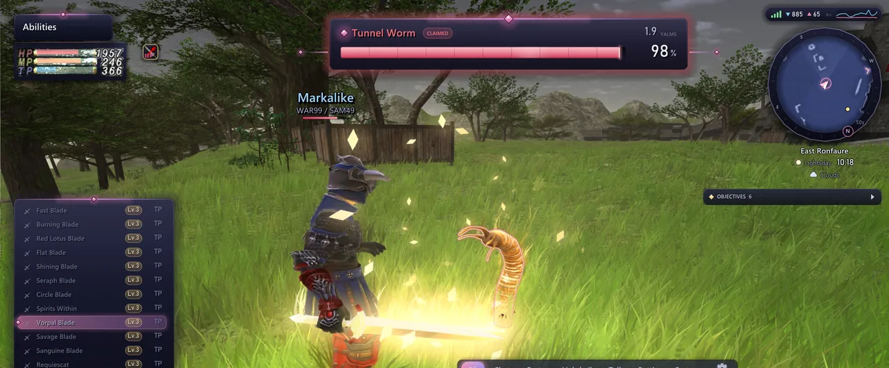 The new battle HUD: target bar, ability list, compass and party bars